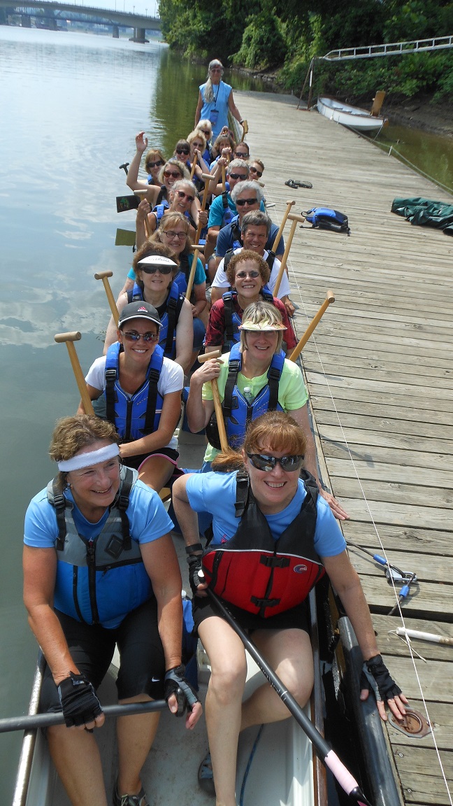 Leisure dragon boat paddling